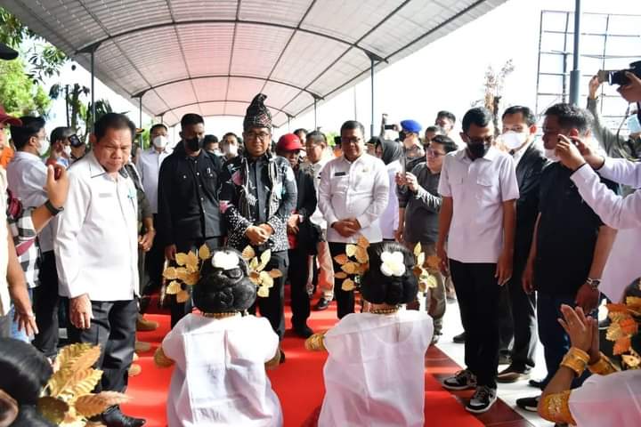 Sekda, Pimpinan DPRD Hingga Forkopimda Kompak Jemput Pj Gubernur Sulbar di Bandara