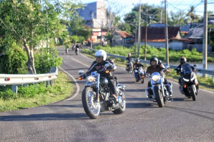 Naik Motor Harley-nya, Andi Utta Pimpin Bikers Custom ke Tanjung Bira