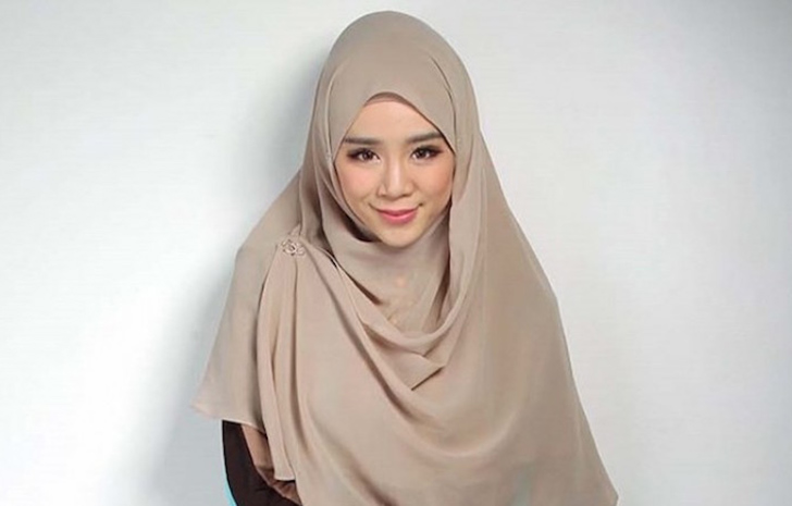 Dulu Model Dewasa, Kini Felixia Yeap Sudah Insaf Beralih Profesi Jadi Penulis dan Pelukis