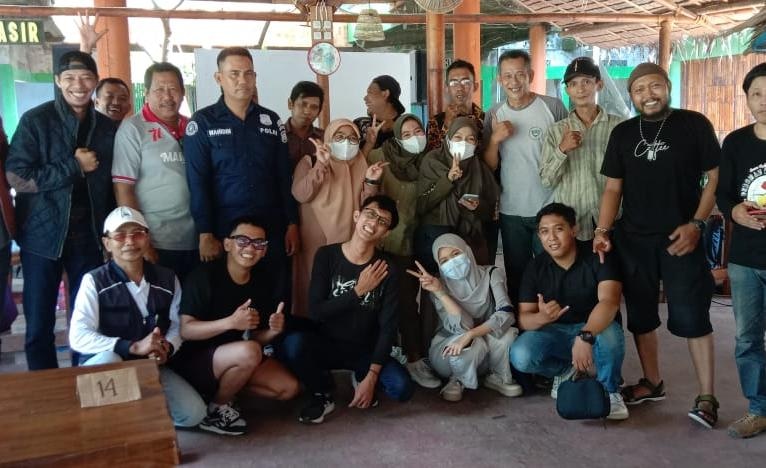 Libur Akhir Pekan, Polres Maros Kumpul Awak Media Eratkan Silaturrahmi