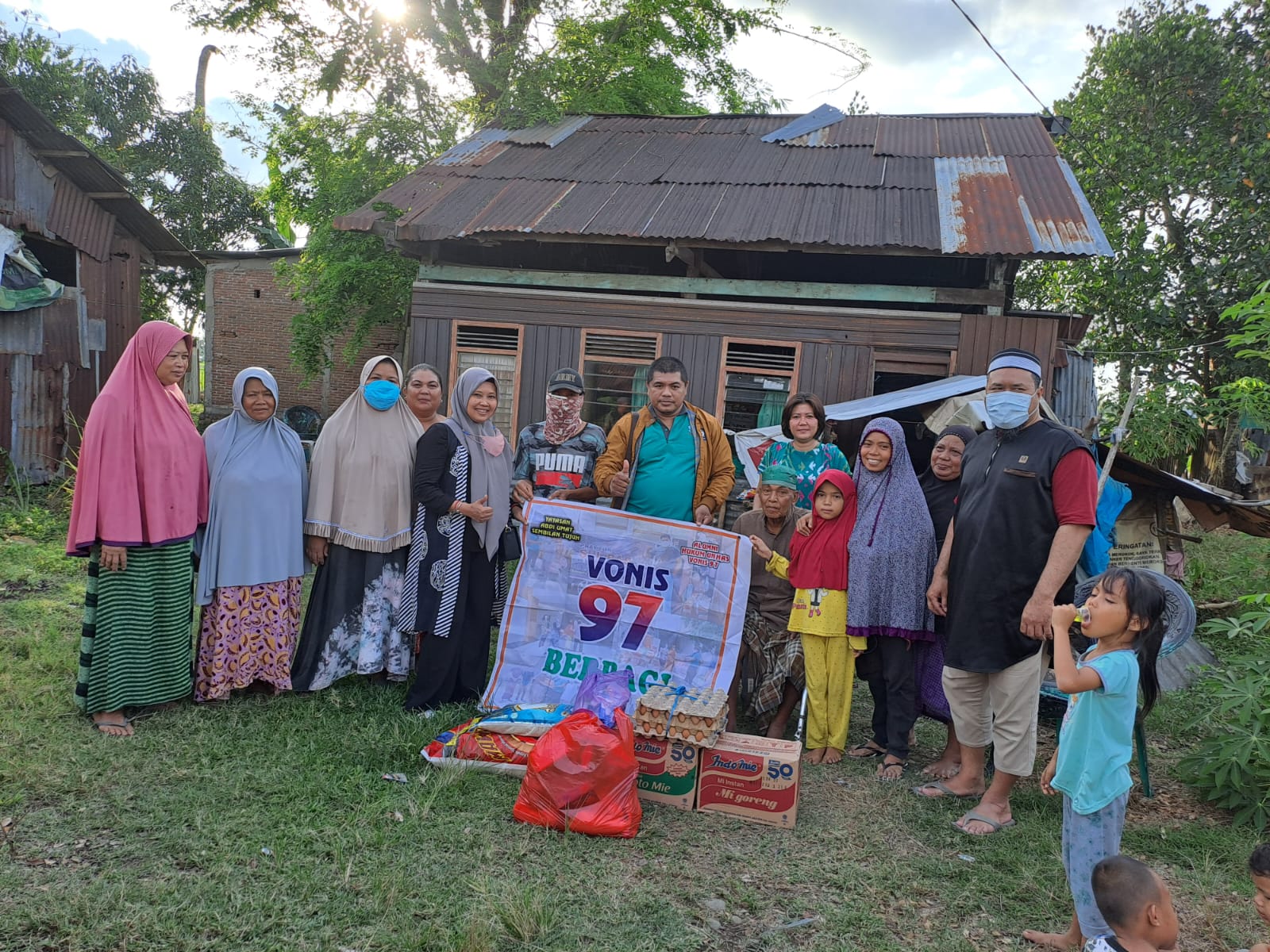 Alumni Fakultas Hukum Unhas Bantu Penderita Kanker di Gowa