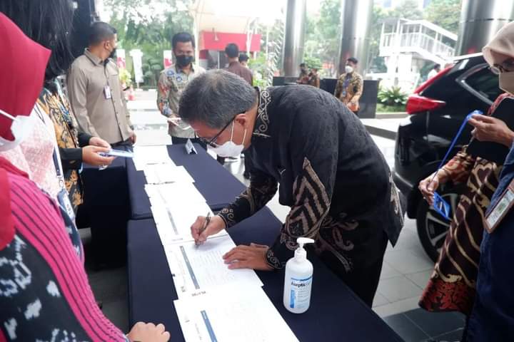 Pj Gubernur dan Sekprov Ikuti Executive Briefing Bersama KPK