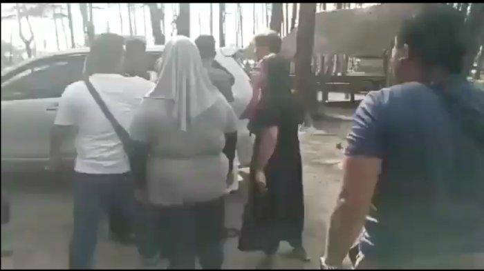 Utang Uang Dibayar dengan Berhubungan Badan, Ternyawa Wanita Ini Merekam dan Jadikan Senjata untuk Memeras