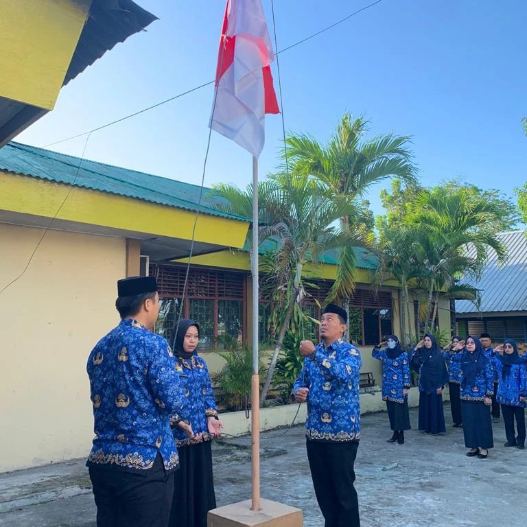 Semarak HUT Kemerdekaan, Pegawai Disdag Parepare Beradu dalam Keseruan Lomba 17-an