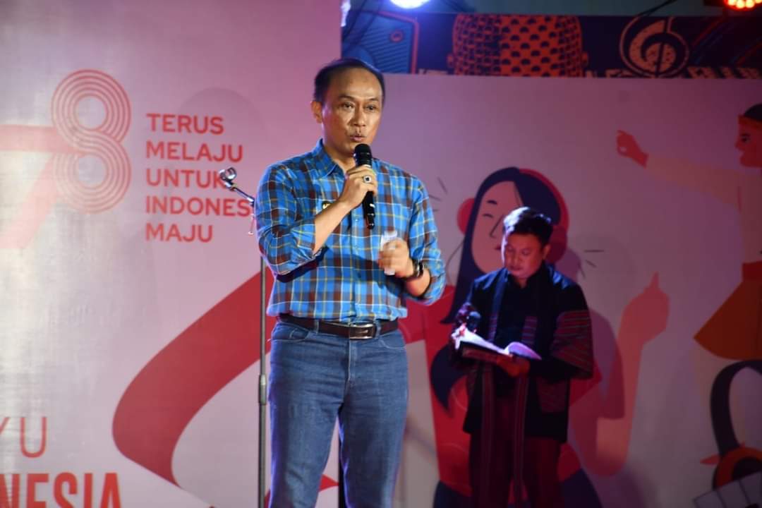 Pj Gubernur Hadiri Rangkaian Peringatan HUT RI ke-78 di Alun-alun Polman