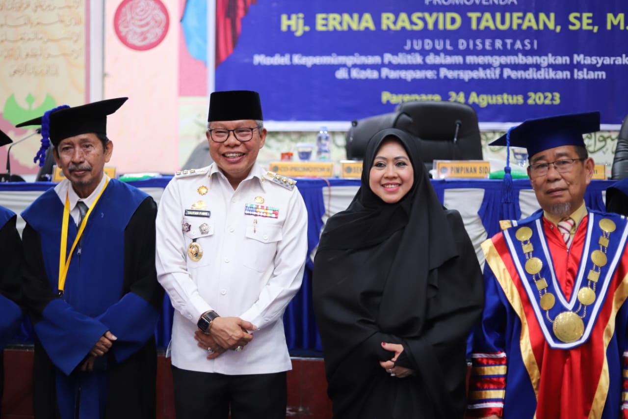 Resmi Doktor, Rektor UM Parepare Doakan Erna Rasyid Taufan Pelanjut Kepemimpinan Suami