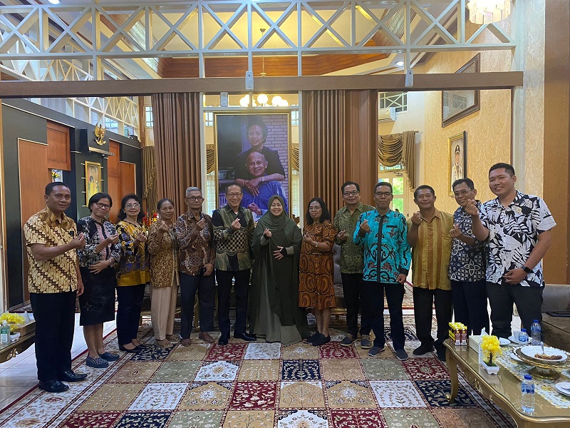 Persekutuan Gereja-gereja Pantekosta Indonesia Parepare Apresiasi Erna Taufan, Layak Jadi Teladan 