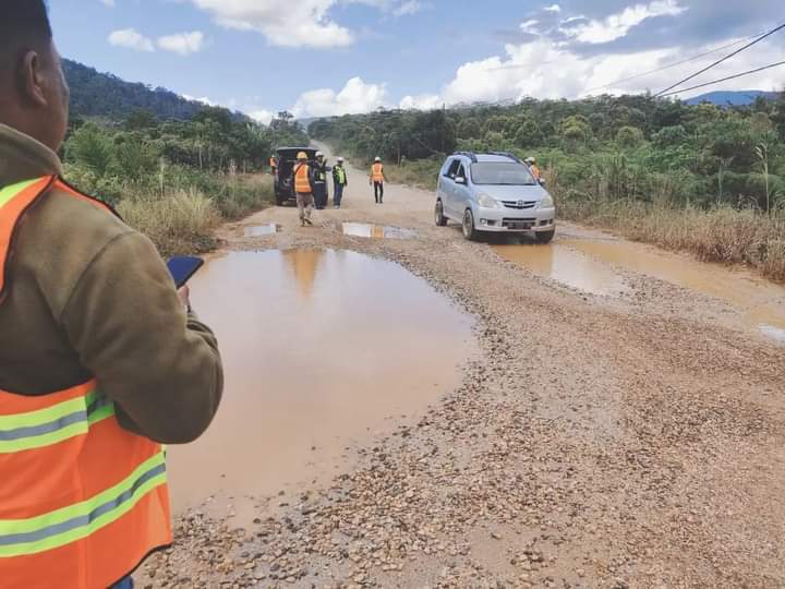 Rekonstruksi Jalan dari Luwu Timur hingga Batas Sulteng Dimulai, Gubernur Mohon Doa untuk Kelancaran Penanganannya