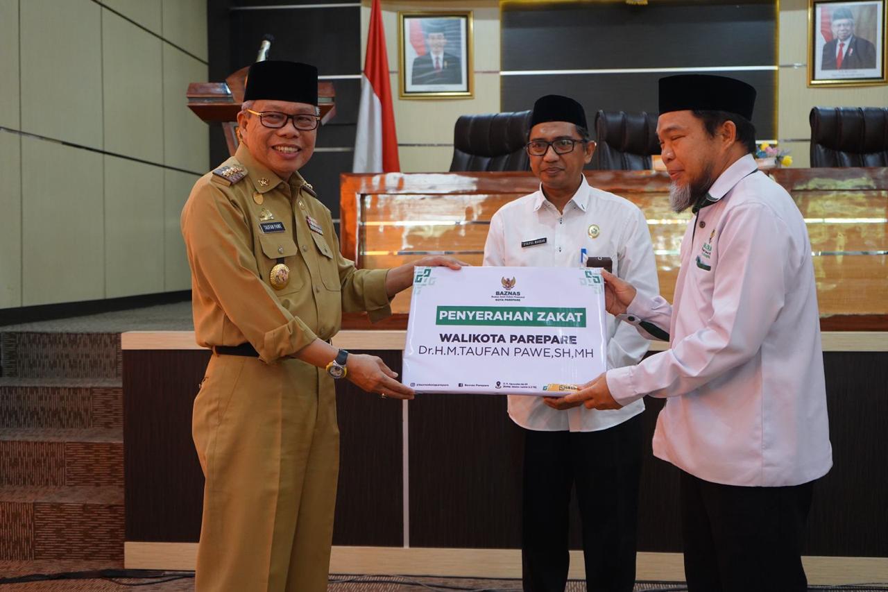 Gerakan Cinta Zakat, Taufan Pawe Motivasi ASN Jadi Contoh Terdepan Salurkan Zakat 