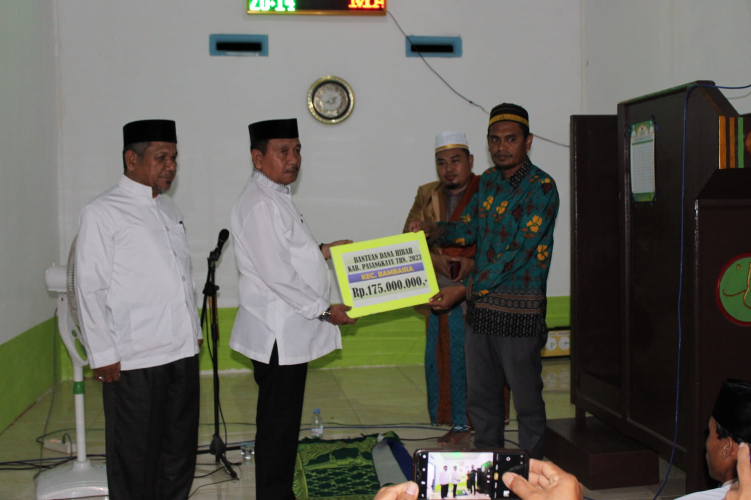 Safari Ramadan di Desa Bambaira, Bupati Yaumil Sampaikan Pentingnya Mempererat Silaturrahmi