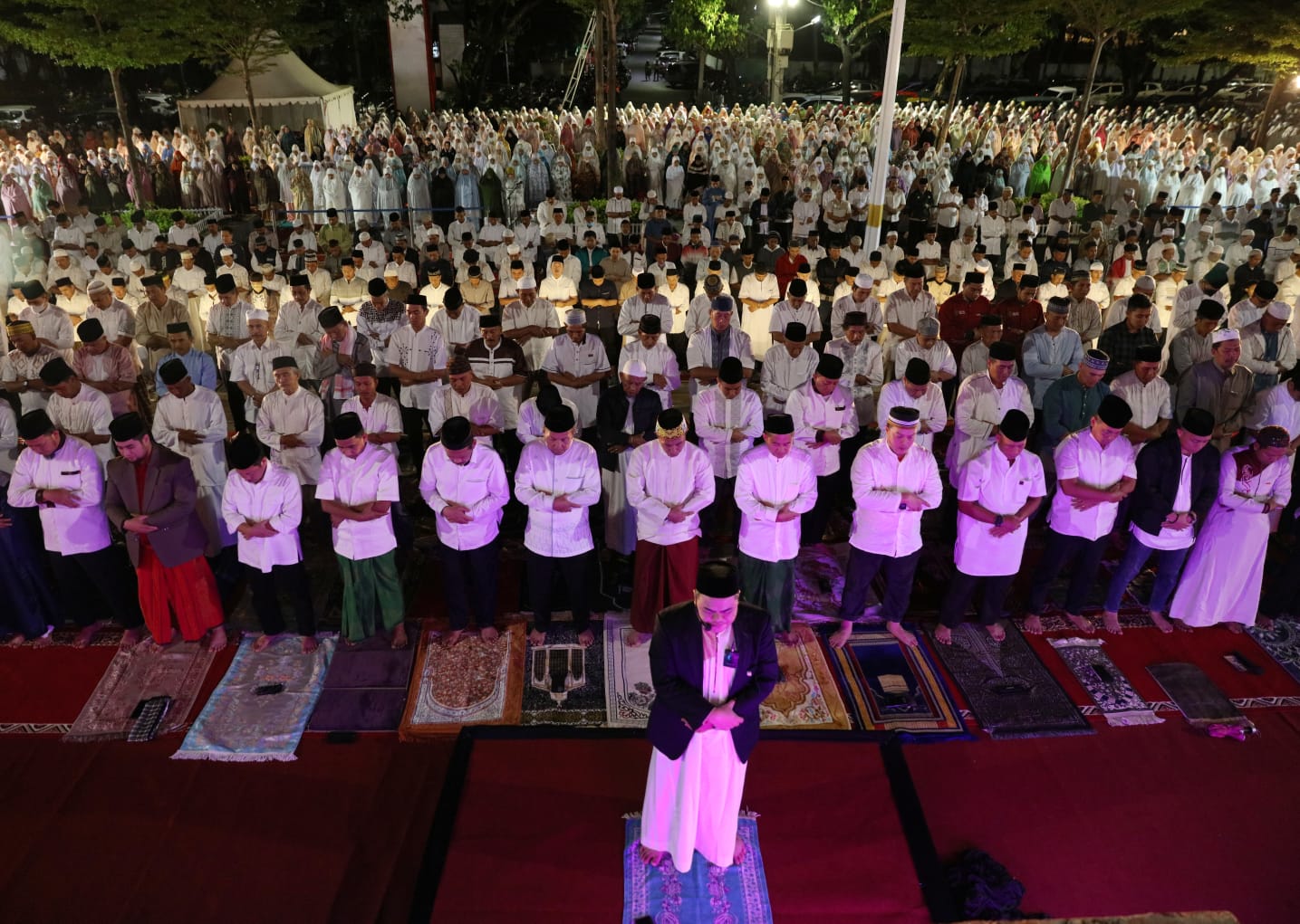 Pekan Ketiga Ramadan, Ribuan Warga Antusias Hadiri GMSSB Pemkot Makassar