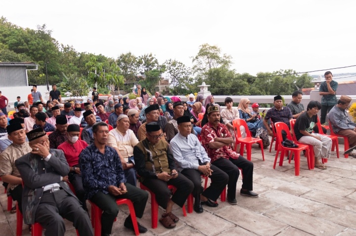 Eratkan Kebersamaan di Kota Cinta, Pengurus Klenteng Kwan Kong Buka Puasa Bersama Umat Muslim Parepare 