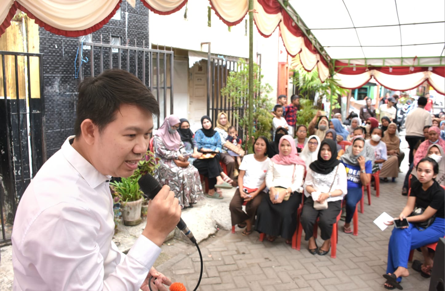 Ketua Komisi B DPRD Makassar Janji Perjuangkan Kelompok UMKM di Sungai Limboto Agar Dapat Perhatian Pemerintah