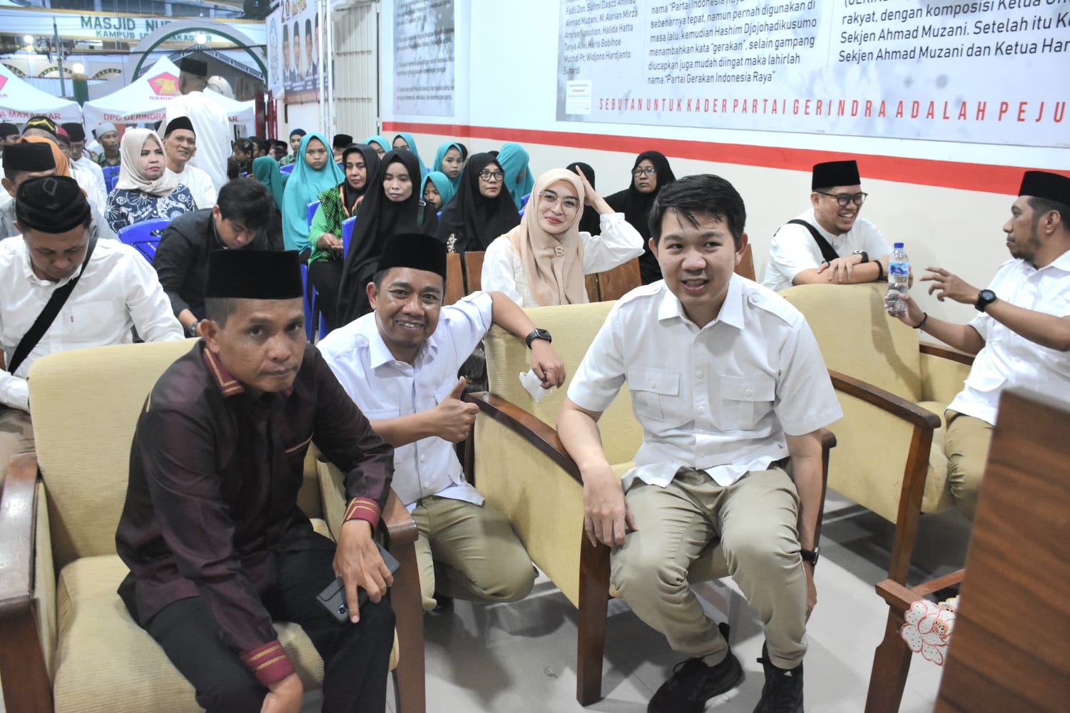 Buka Puasa Bersama Fraksi Gerindra DPRD Makassar, Eric Horas Harap Momentum Ramadan Dimanfaatkan untuk Menebar Kebaikan