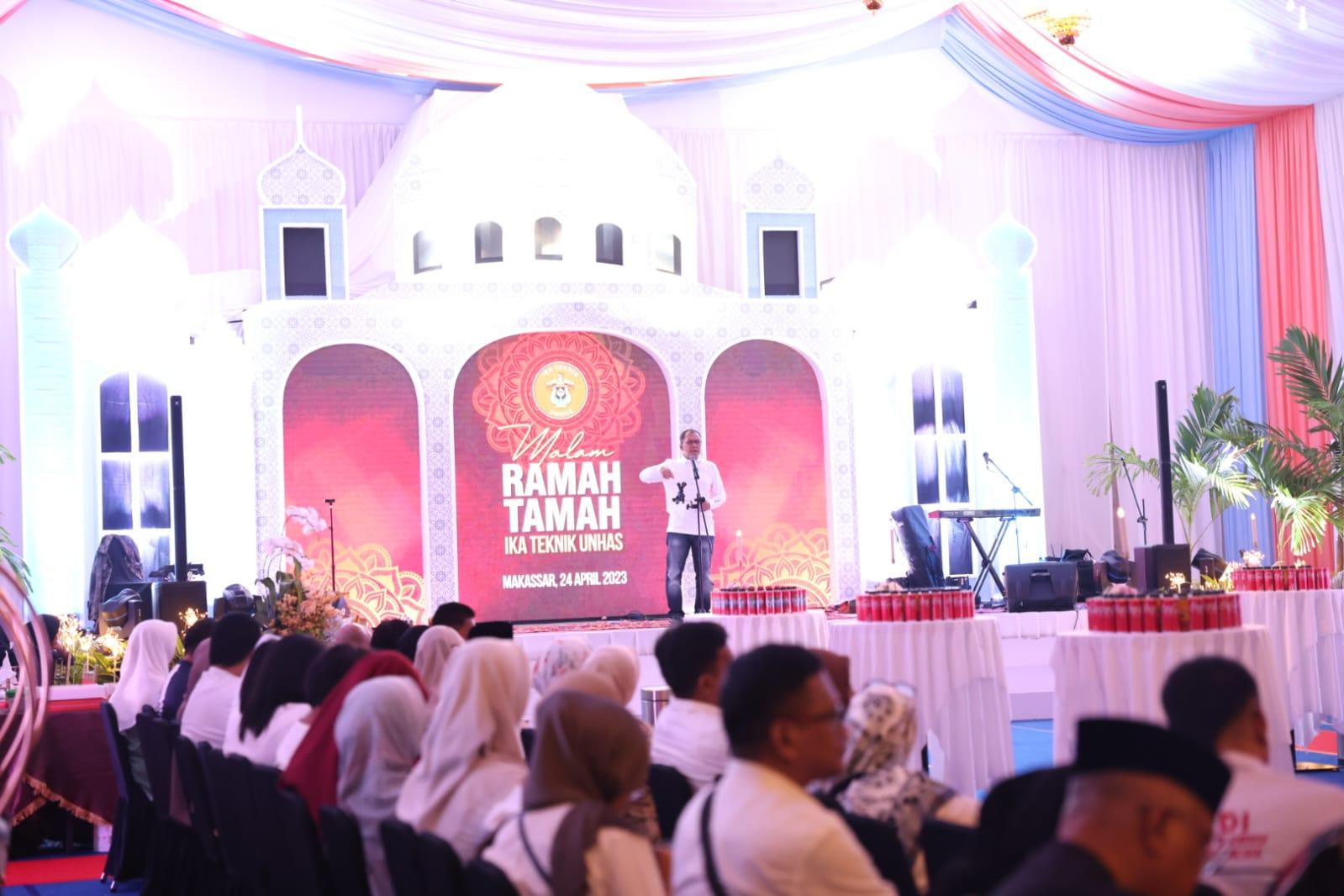 Momen Idul Fitri 1444 Hijriah, Danny Pomanto Pererat Silaturahmi dengan Alumni Teknik Unhas