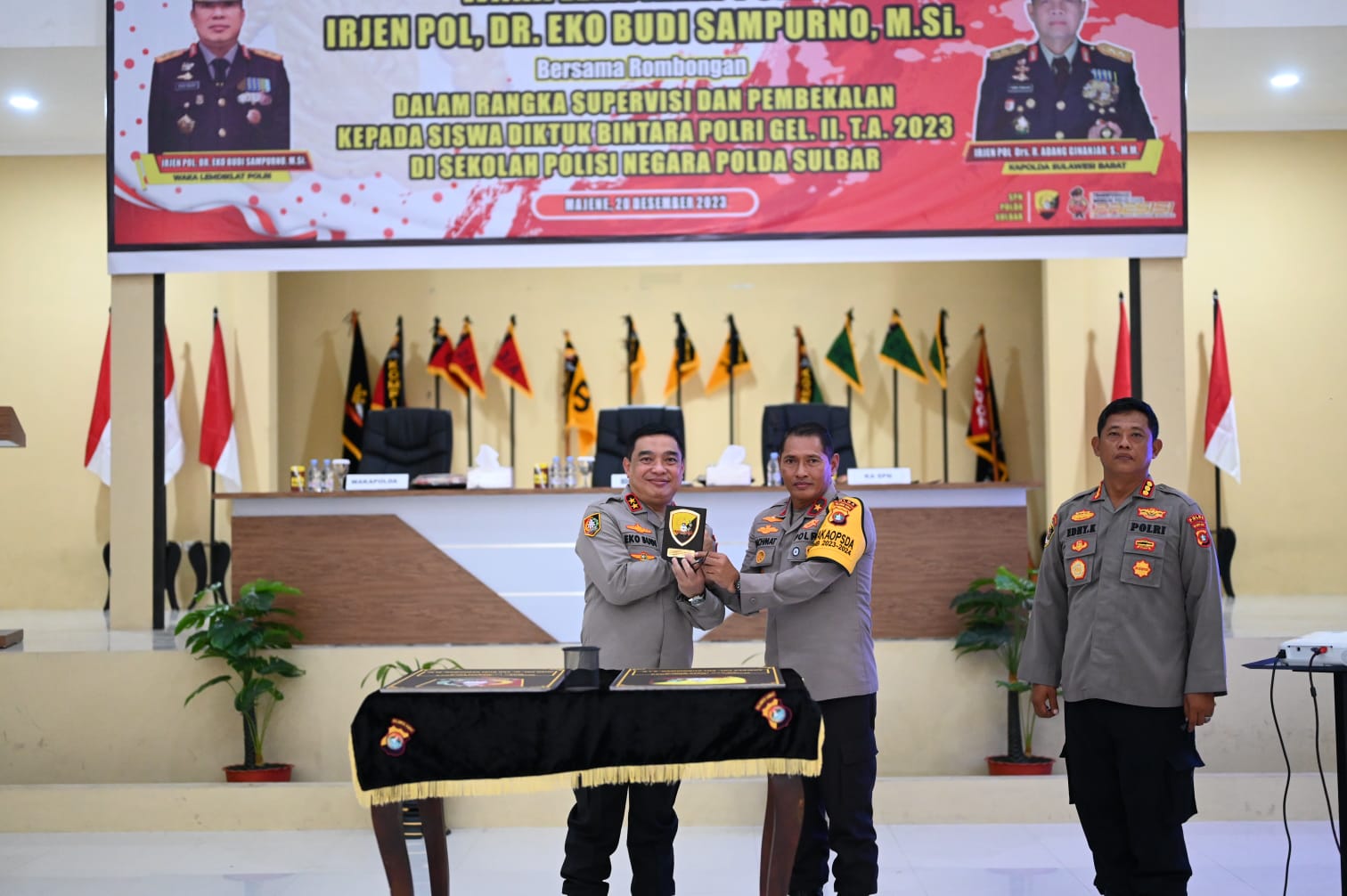 Wakalemdiklat Polri Berikan Pengarahan di SPN Mekkatta Majene