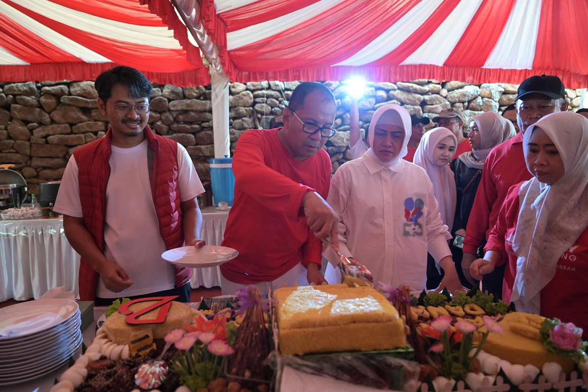 Danny Pomanto Kenang Kehadiran Cucu Pertama, Cerita Soal Indira jadi Sosok Oma di Anniversary Pernikahan ke 29