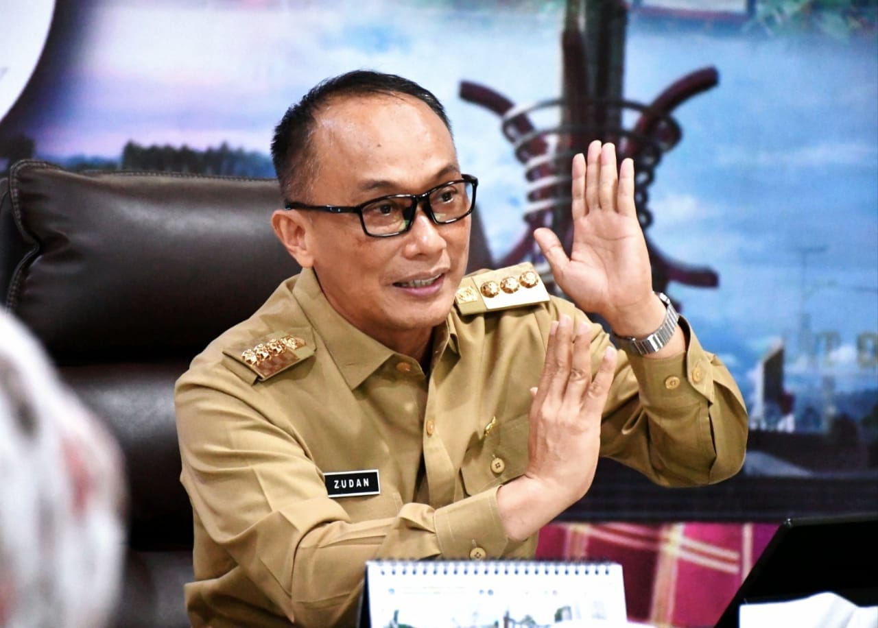 Beberapa Program Berpotensi tidak Selesai hingga 31 Desember, Pj Gubernur Sulbar Minta OPD Bekerja Lebih Disiplin, Adaptif dan Lebih Cepat 