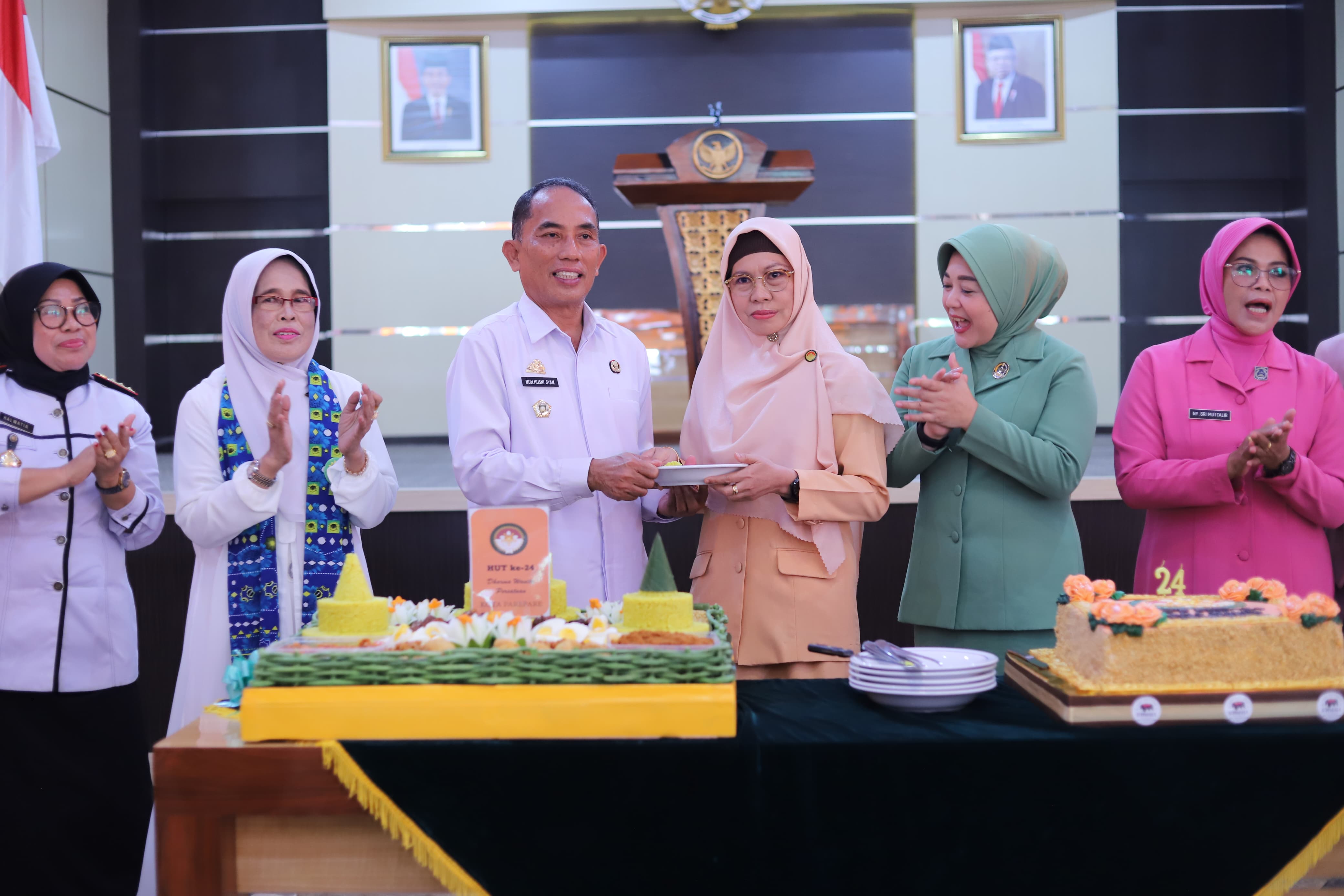 HUT ke-24, Pj Wali Kota Akbar Ali Banggakan Kontribusi DWP Bagi Kemajuan Pembangunan Parepare 