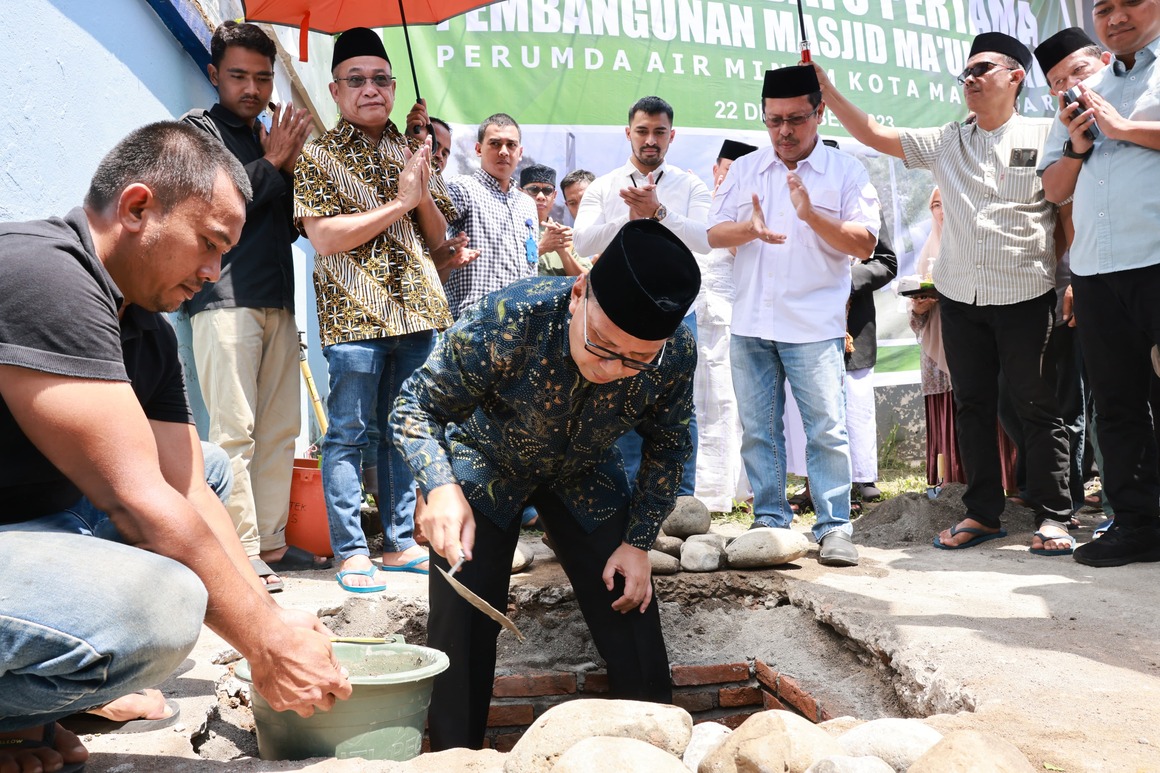 Danny Pomanto Resmikan Renovasi Pembangunan Masjid Ma