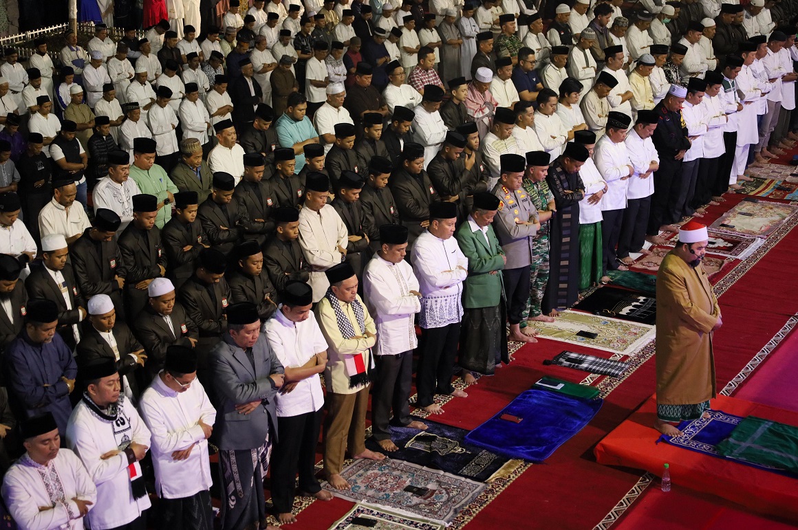 Rajut Perkuatan Umat, Pemkot Makassar Launching Pengajian Lorong dan Tahfidz Harian