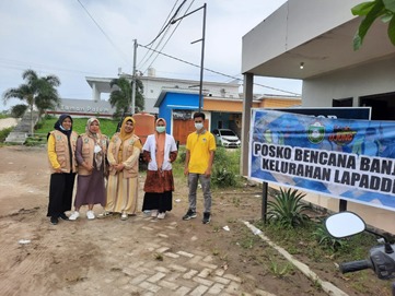 Dinkes Parepare Bentuk Posko Kesehatan dan Kunjungi Rumah Korban Banjir 