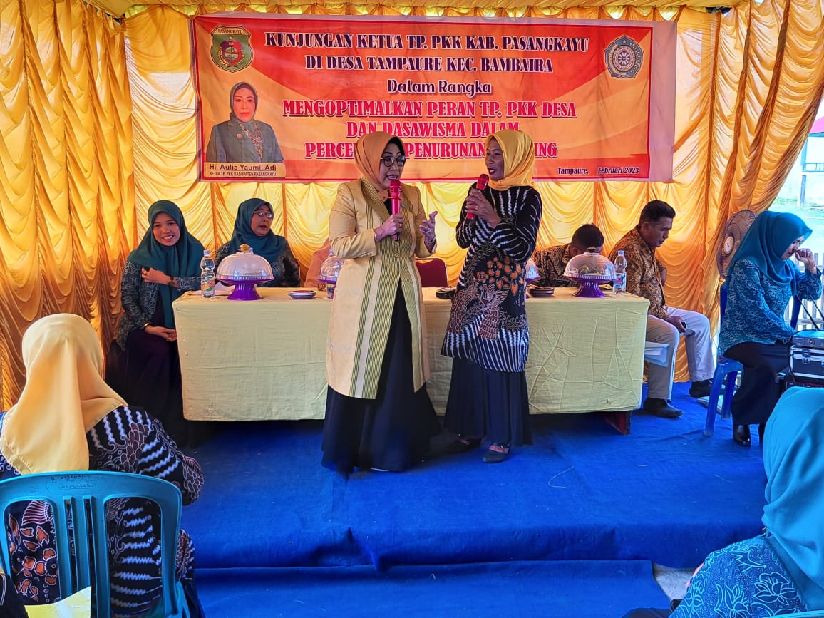 Berkunjung ke Bambaira, Ketua TP PKK Pasangkayu Imbau Terapkan Pola Hidup Sehat dan Tingkatkan Ketahanan Pangan