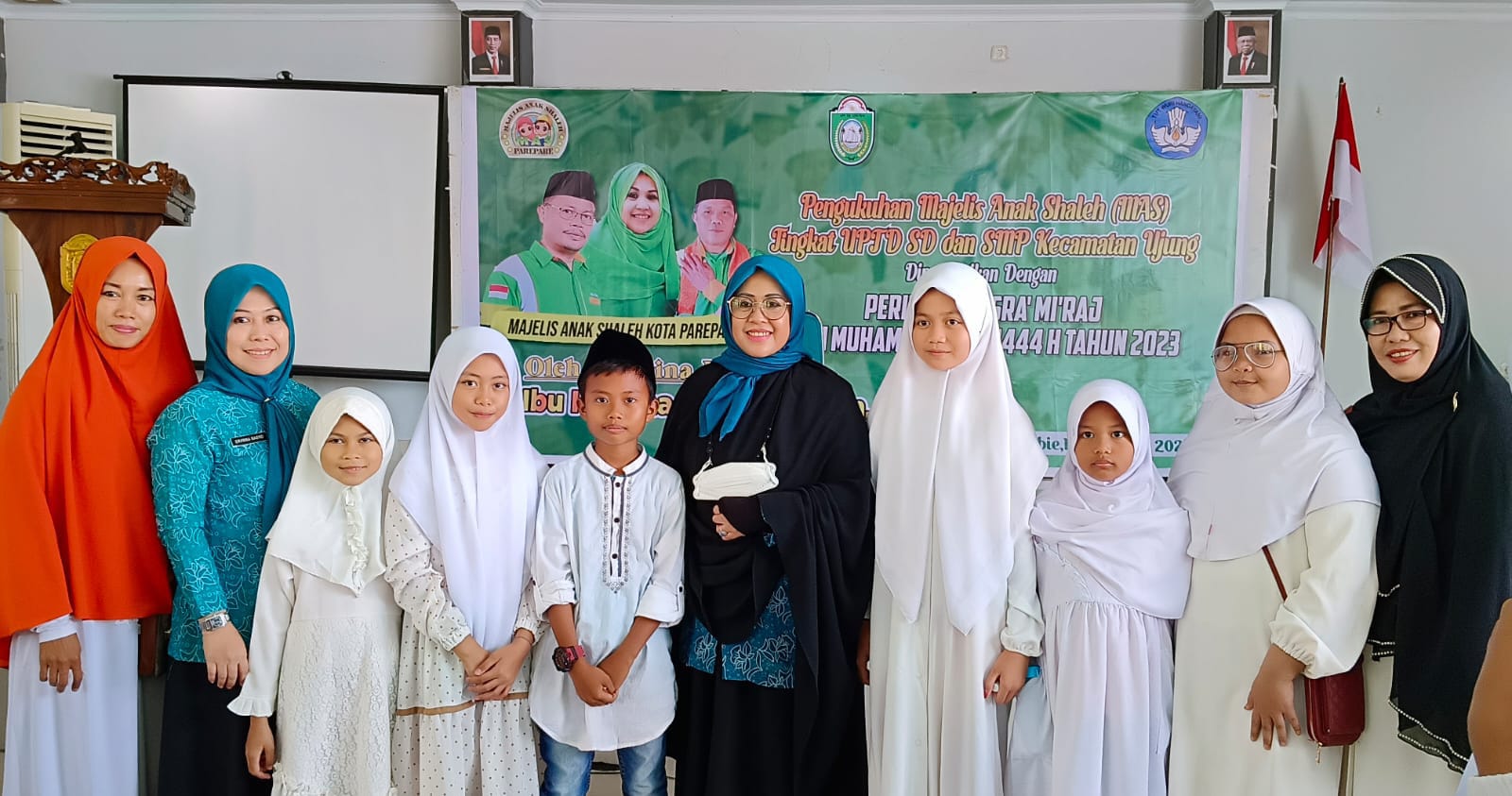 Kukuhkan MAS SD-SMP Kecamatan Ujung, Erna Rasyid Taufan Pesan Perkuat Kota Santri dan Kota Cinta