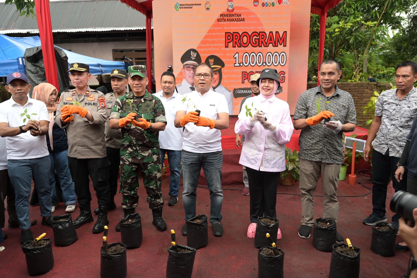 Indira Yusuf Ismail Hadiri Program Satu Juta Polybag Gerakan Terus Menanam, Dukung Pemkot Makassar Tekan Inflasi