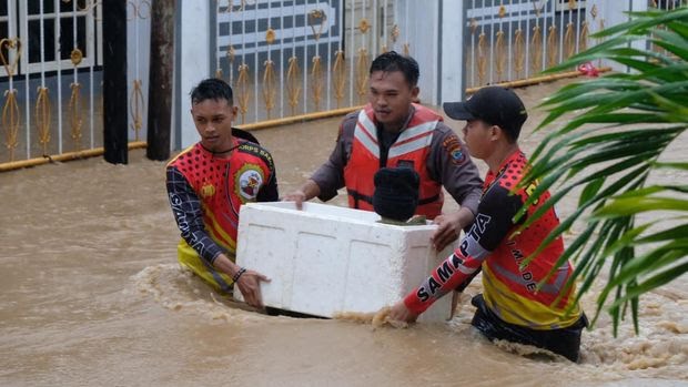 Update Banjir dan Longsor Manado: 3.013 KK Terdampak, 400 Rumah Terendam, 5 Orang Tewas