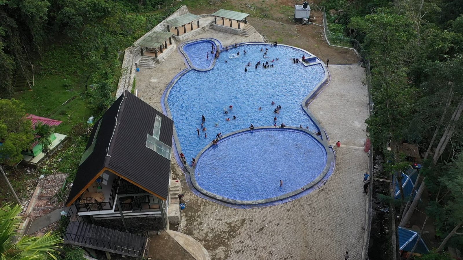 Pemprov Sulsel Salurkan Bantuan Keuangan Rp32 M untuk Pembangunan Kawasan Wisata Alam di Soppeng