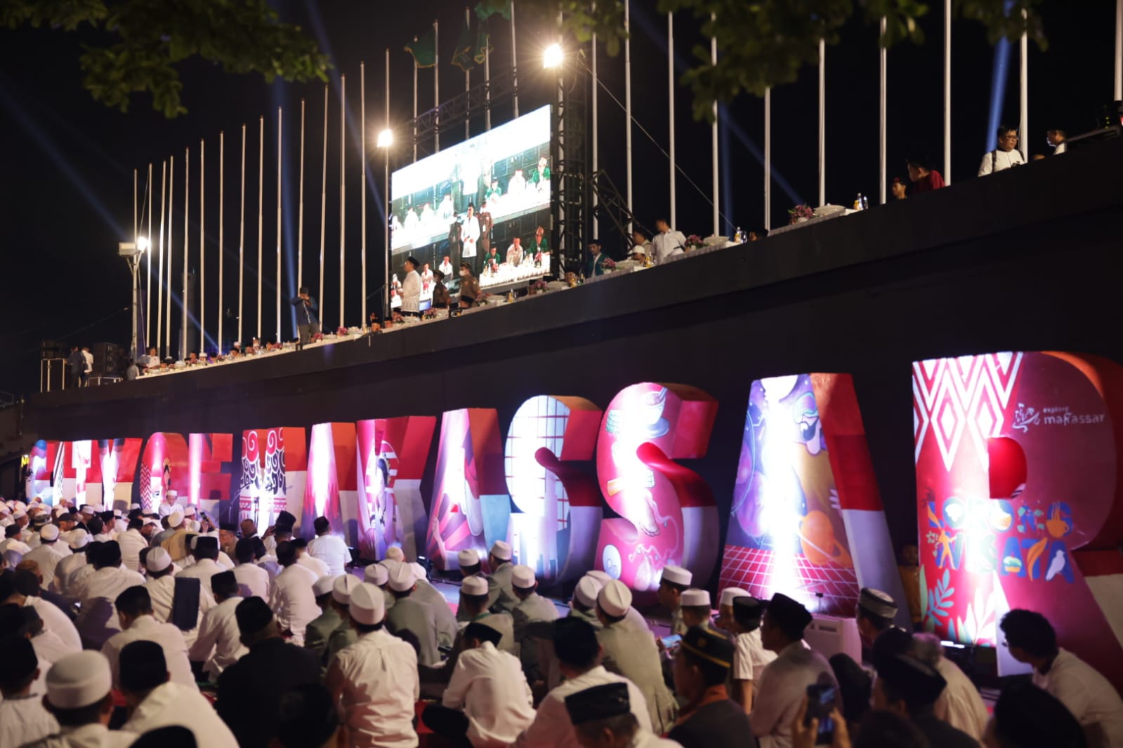 Wali Kota Makassar Bersama Puluhan Ribu Masyarakat NU Munajat Doa Sambut Tahun Baru Islam 1445 H