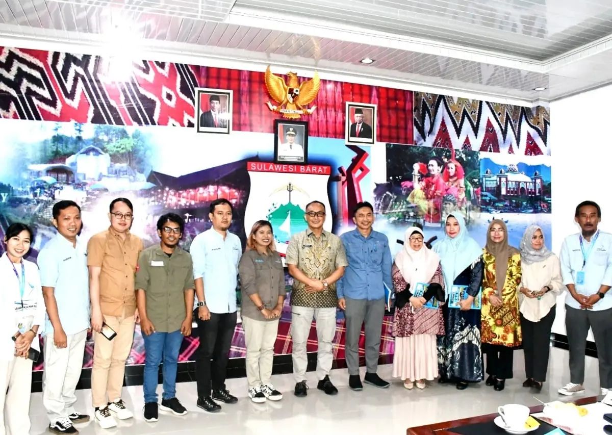 Kadis Dikbud Sulbar Dampingi Prof Zudan Terima Audiensi Yayasan Karampuang