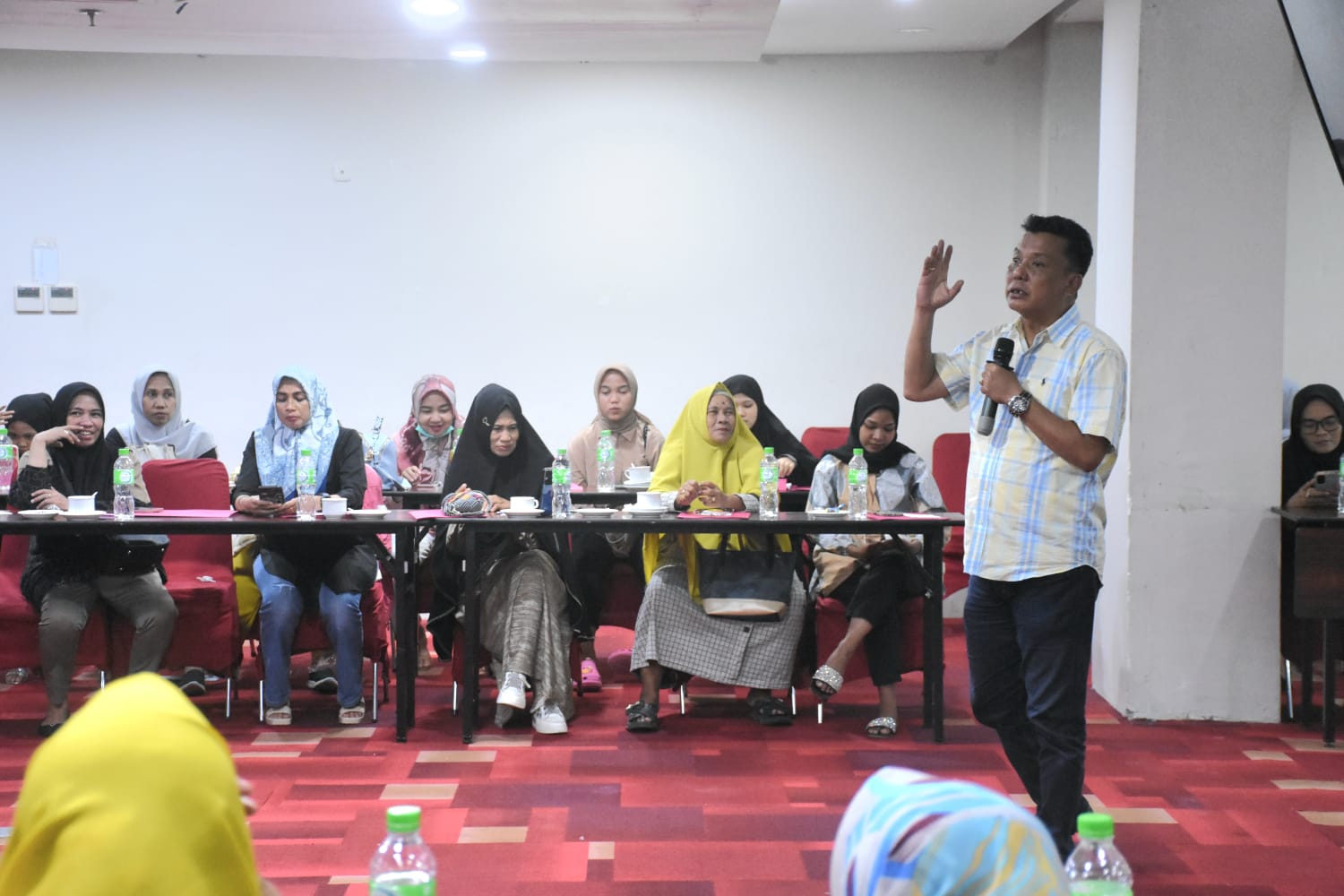 FGD Terkait Ranperda Kota Layak Anak, Wahab Tahir Ingin Ada Peran Masyarakat Khususnya Ibu-ibu