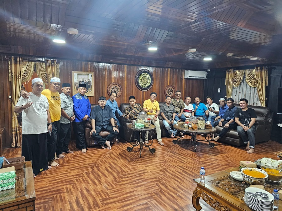 Perkuat Silaturahmi, Sahabat dan Kerabat HSL Community Buka Puasa Asyura 10 Muharram 1445 H