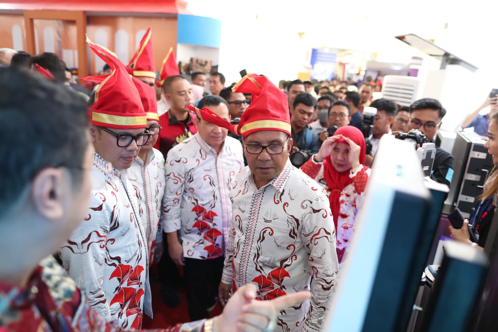 Meriahkan ICE 2023, Makassar Pamerkan Booth Dengan Konsep Lorong Wisata