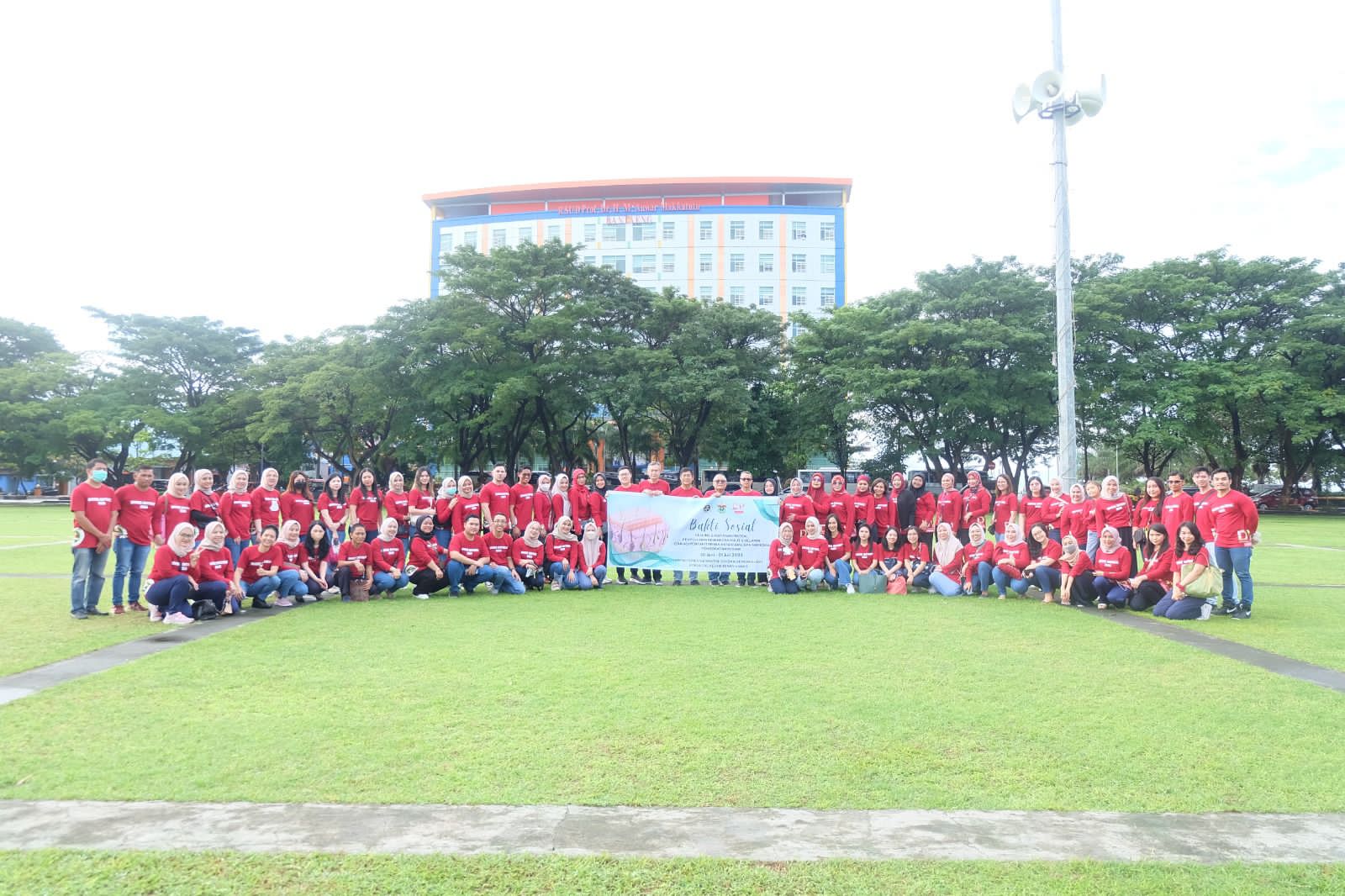 Perdoski Makassar Bersama Departemen Dermatologi dan Venereologi FK Unhas Gelar Bakti Sosial di Bantaeng 