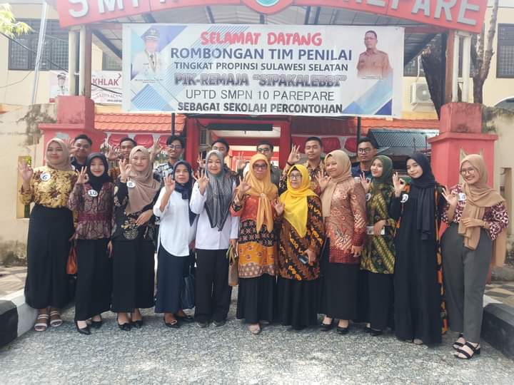 Finalis Duta Genre Sulsel Bersama Duta Genre Parepare Kunjungi SMPN 10 
