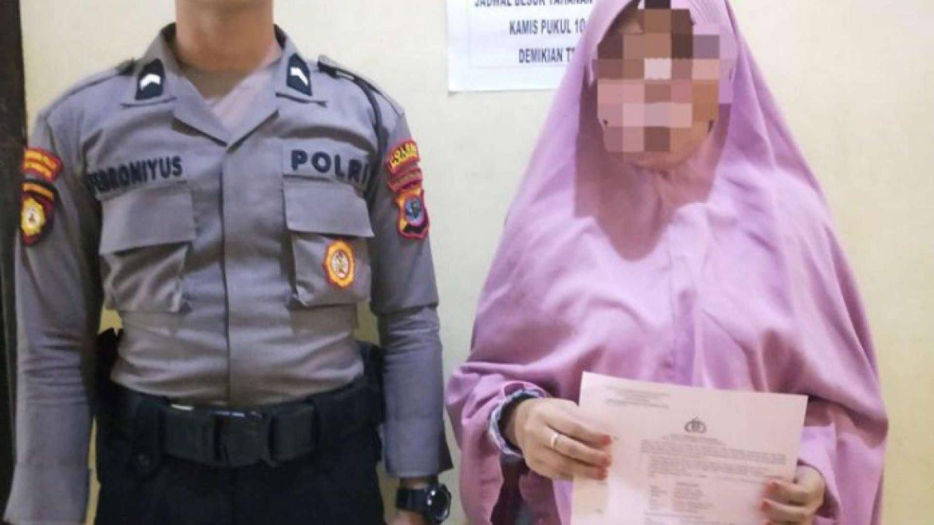 Pulang Berhaji Wanita Ini Malah Ditangkap Polisi, Ternyata Punya Usaha Jasa Prostitusi