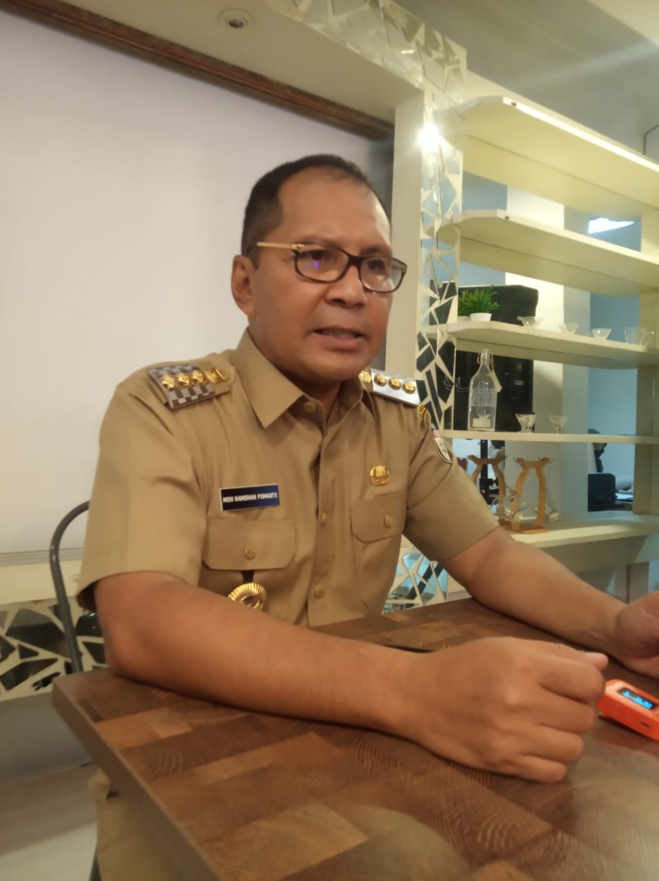 Awas! Warga Makassar Sudah Dilarang Pakai Kantong Plastik, Jika Dilanggar Ada Sanksinya
