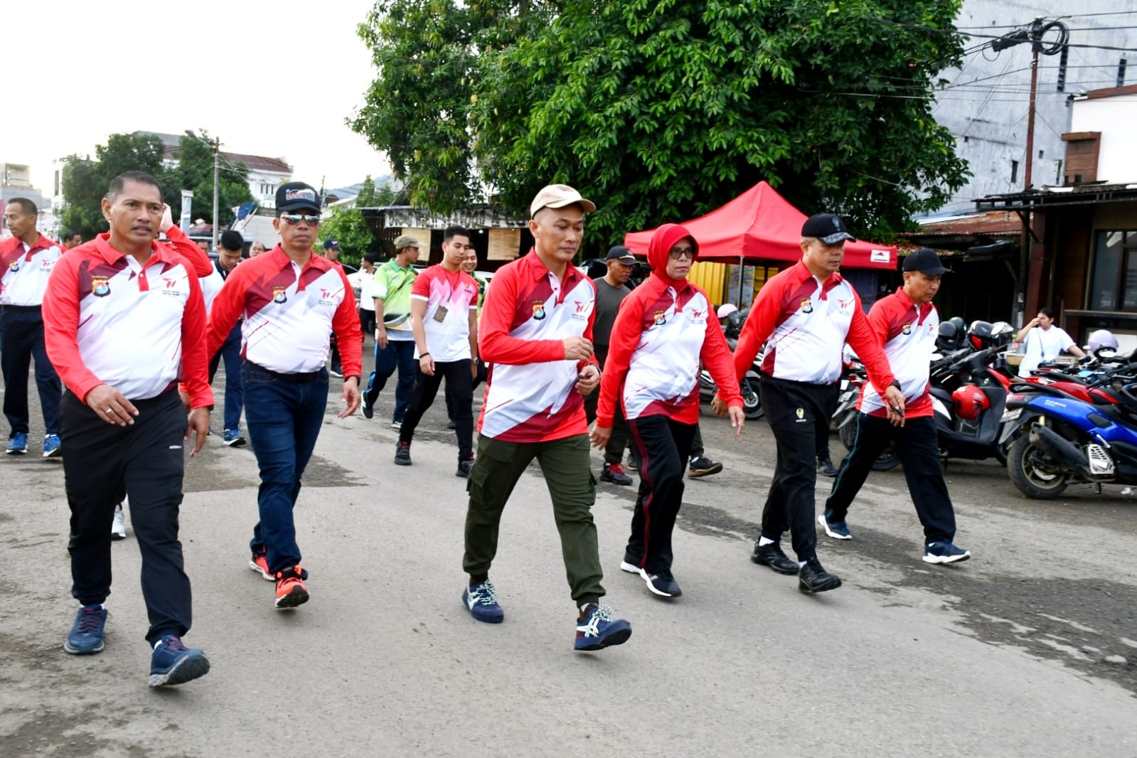 Olahraga Bersama Instansi Vertikal dan Komunitas, Prof Zudan Sebut Perkuat Silaturahmi dan Jaga Kondusifitas Daerah