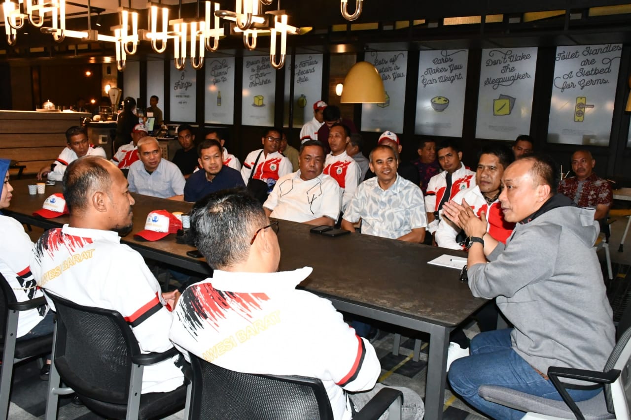 Kunjungi Atlet Pornas, Pj Gubernur Sulbar Bangun Semangat Atlet