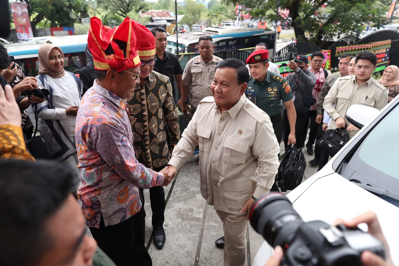 Hadir di Makassar, Prabowo: Saya Angkat Topi, Salut dengan Apeksi dan Tuan Rumah