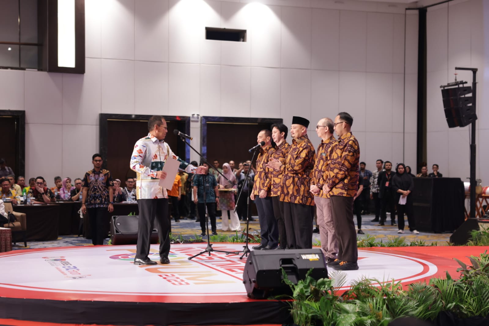 Gaet Investor, Danny Pomanto Kukuhkan Dewan Investasi Kota Makassar