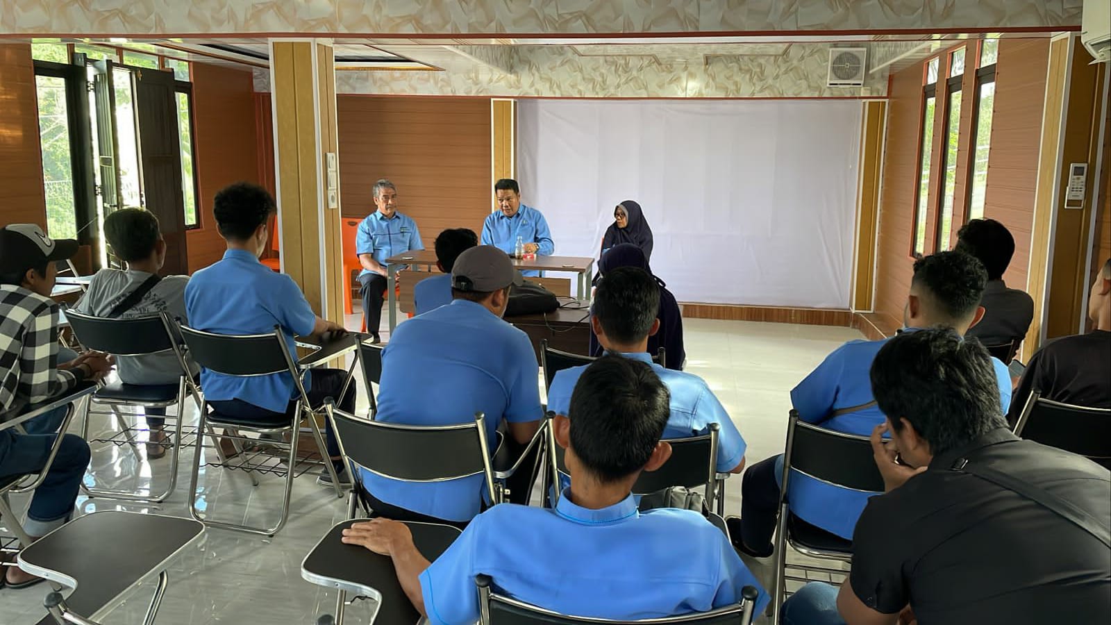 Gelar Bimtek Inspeksi Pengolahaan Air dan Laboratorium, PAM Tirta Karajae Siapkan SDM Terampil Profesional 