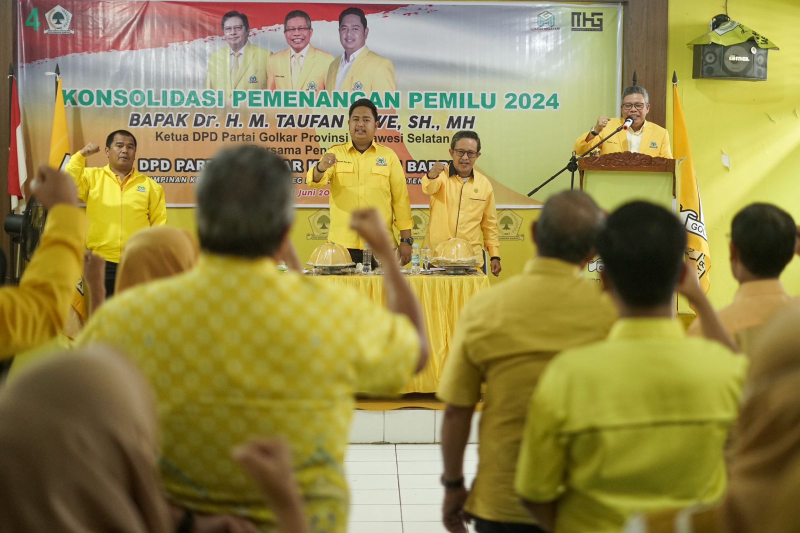 Sasar Daerah di Sulsel, Taufan Pawe Sampaikan Hasil Rakernas Golkar Tetap Solid untuk Airlangga