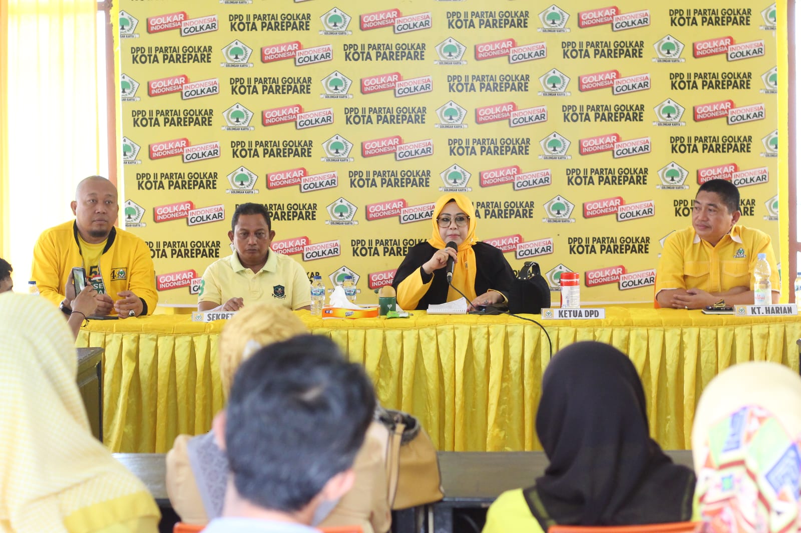 Pimpin Rakor, Erna Rasyid Taufan Persiapkan Agenda Golkar Parepare Sambut Idul Adha dan Hari Kemerdekaan 