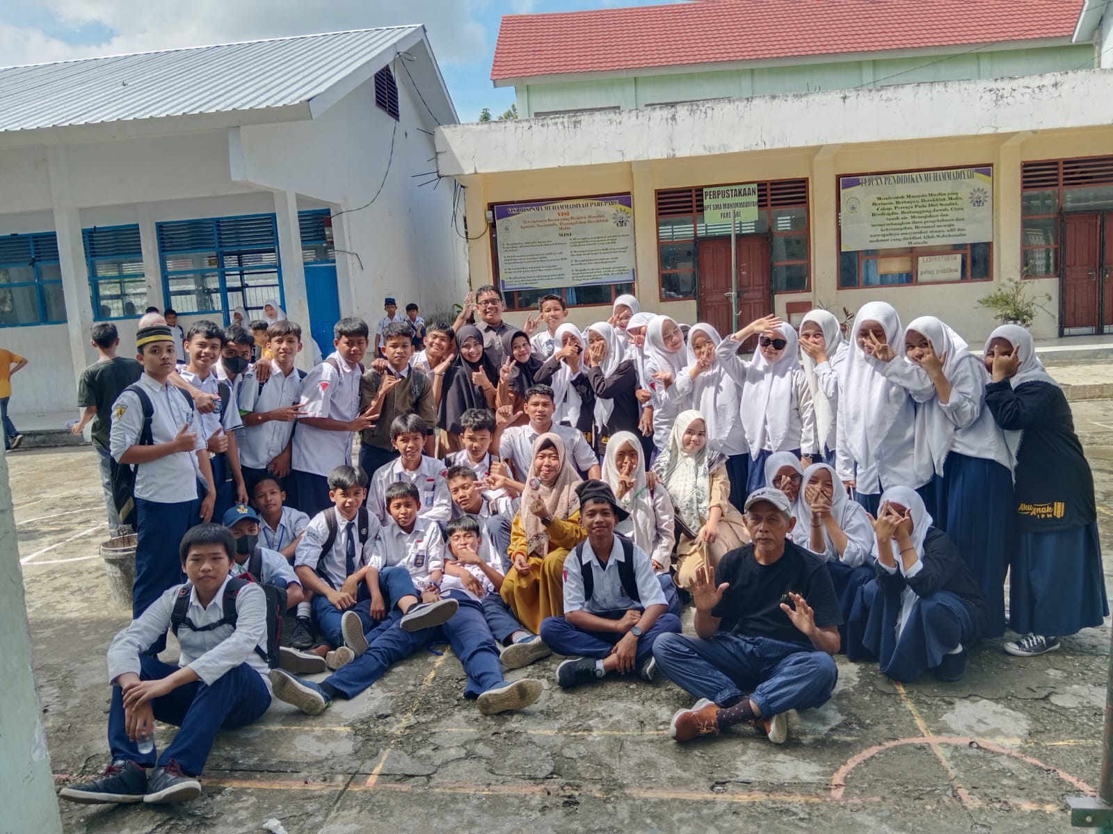 SMP Muhammadiyah Parepare Umumkan Kelulusan Siswa Secara Online