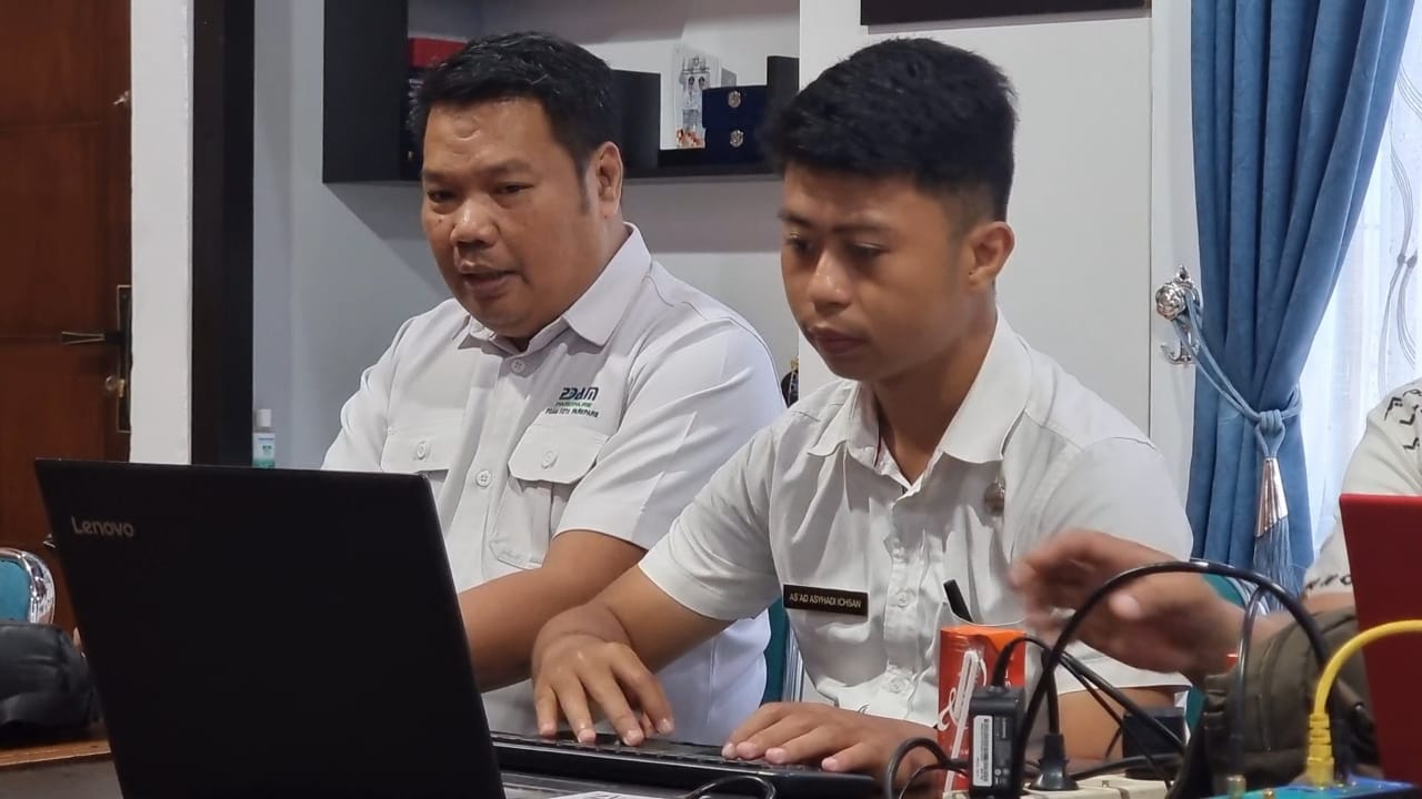 Sudah Aktivasi KTP Digital, Direktur PAM Tirta Karajae Minta Seluruh Karyawan untuk Aktivasi 