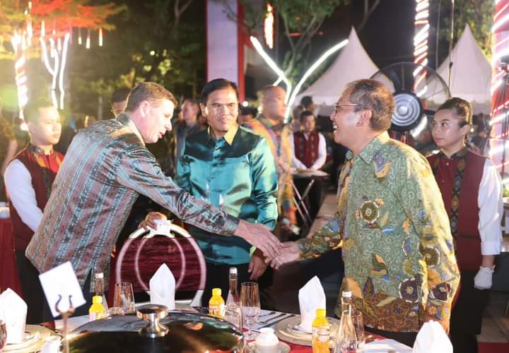 Jamu Tamu Kehormatan dari 35 Negara, Danny Pomanto Ungkap Pendahulu Orang Makassar Pelaut Ulung